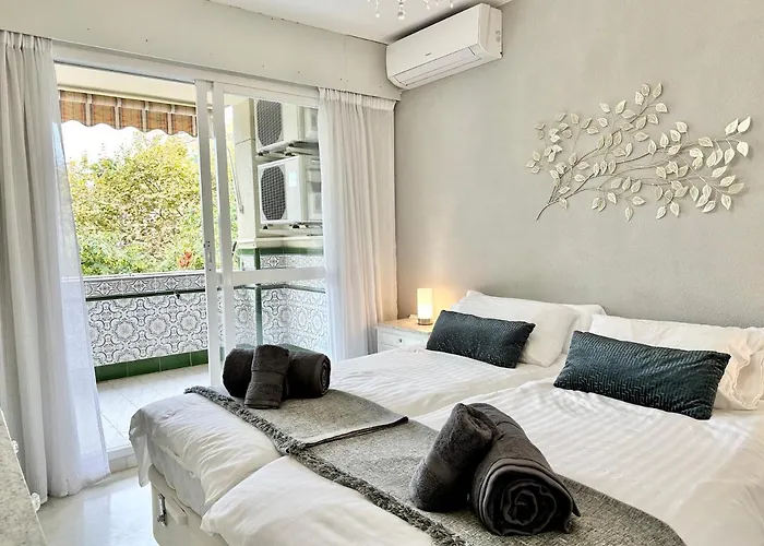 Center - Eaw Homes Apartamento *